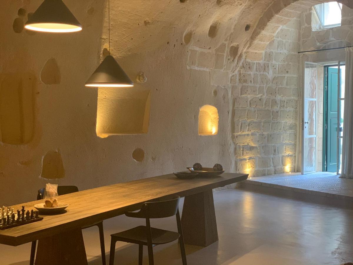 Stageroom01 - Matera Luaran gambar